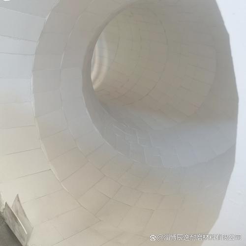 最近帮工厂选管道,对比了十几家才发现原来内衬陶瓷耐磨管现在有这么